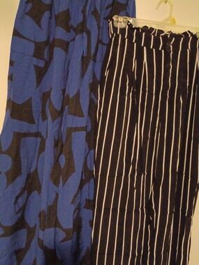Blue & Black Patterned Wide-Leg Pants and Black White Striped Pants Set